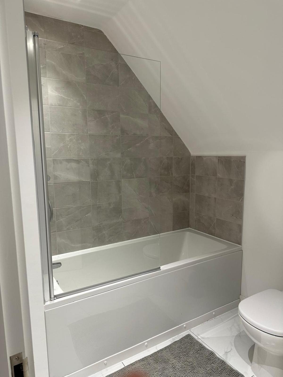 Lush Double Room Ensuite Manchester Exterior photo